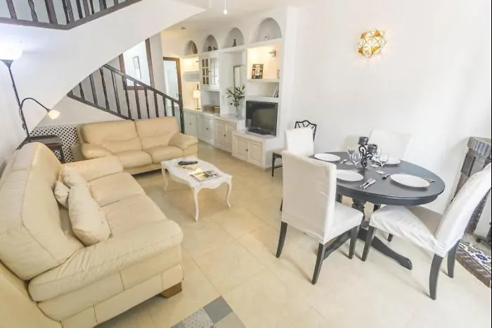 Canovas - Pueblo Andaluz 106